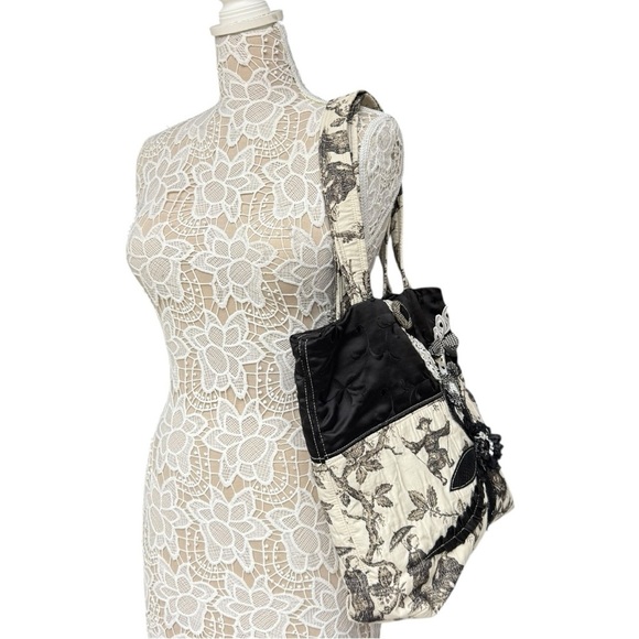 Sonja’s Handmade Toile Print Tote Bag, Black & White, Country Cottage Style Tote - Picture 7 of 12
